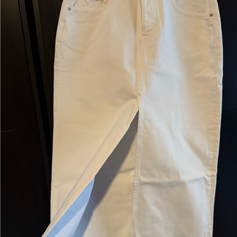 The Drop, 3/4 length White Denim Skirt, Slit Front Small